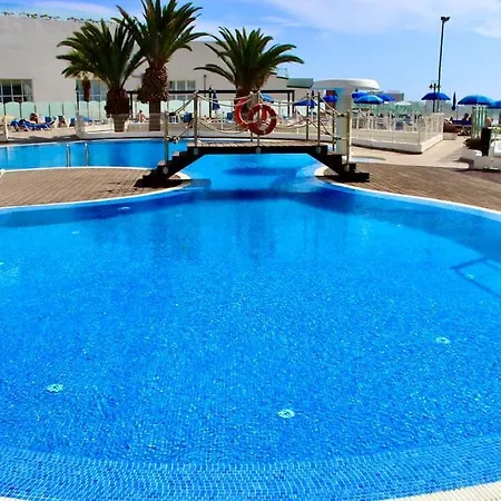 Club Villamar - Estudio Moderno Frente Al Mar Appartement