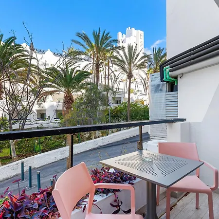 Apartamento Club Villamar - Estudio Moderno Frente Al Mar