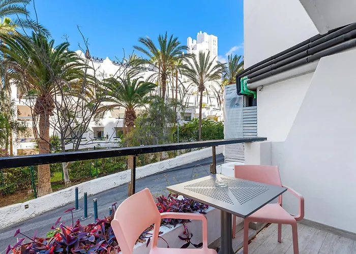 Apartamento Club Villamar - Estudio Moderno Frente Al Mar