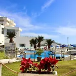 Club Villamar - Estudio Moderno Frente Al Mar דירה